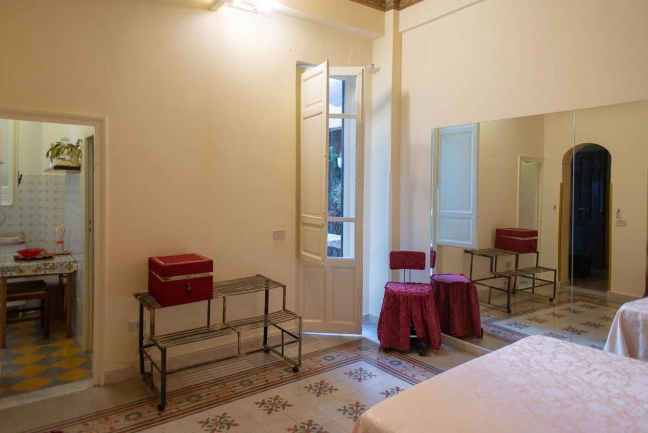 Ercta Apartment Palermo Bagian luar foto